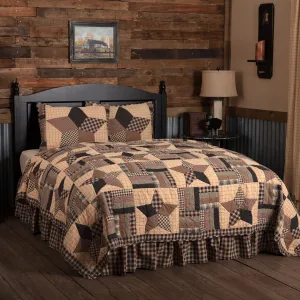 Bingham Star Quilt Set, Quilt w/ Sham
