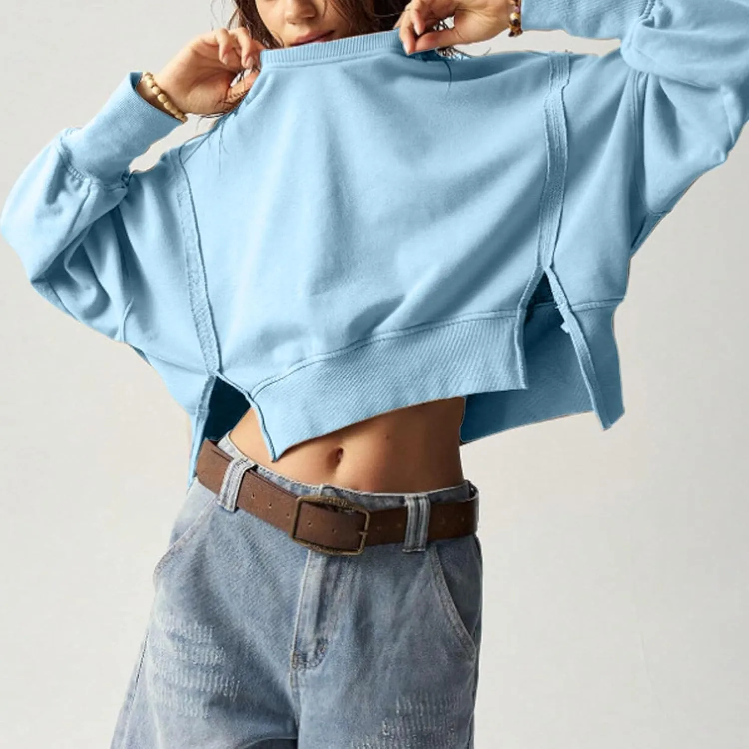 EGUGYDW Womens Crewneck Sweatshirts Cropped Long Sleeve Side Slit Loose Fit Teen Girls 2024 Fall Crop Pullover Tops
