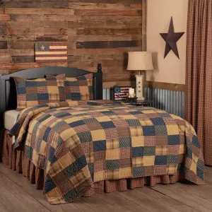 Patriotic Patch Quilt Set, Quilt w/ Sham