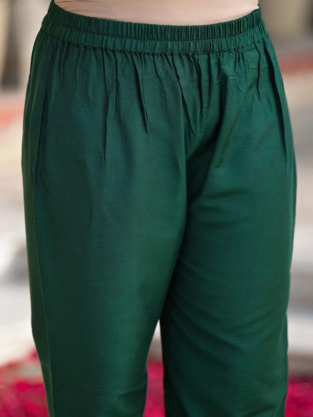 Varanga Women Green straight kurta, embellished at yoke with three quarter sleeves paired with tonal bottom and contrast printed bhagalpuri dupatta